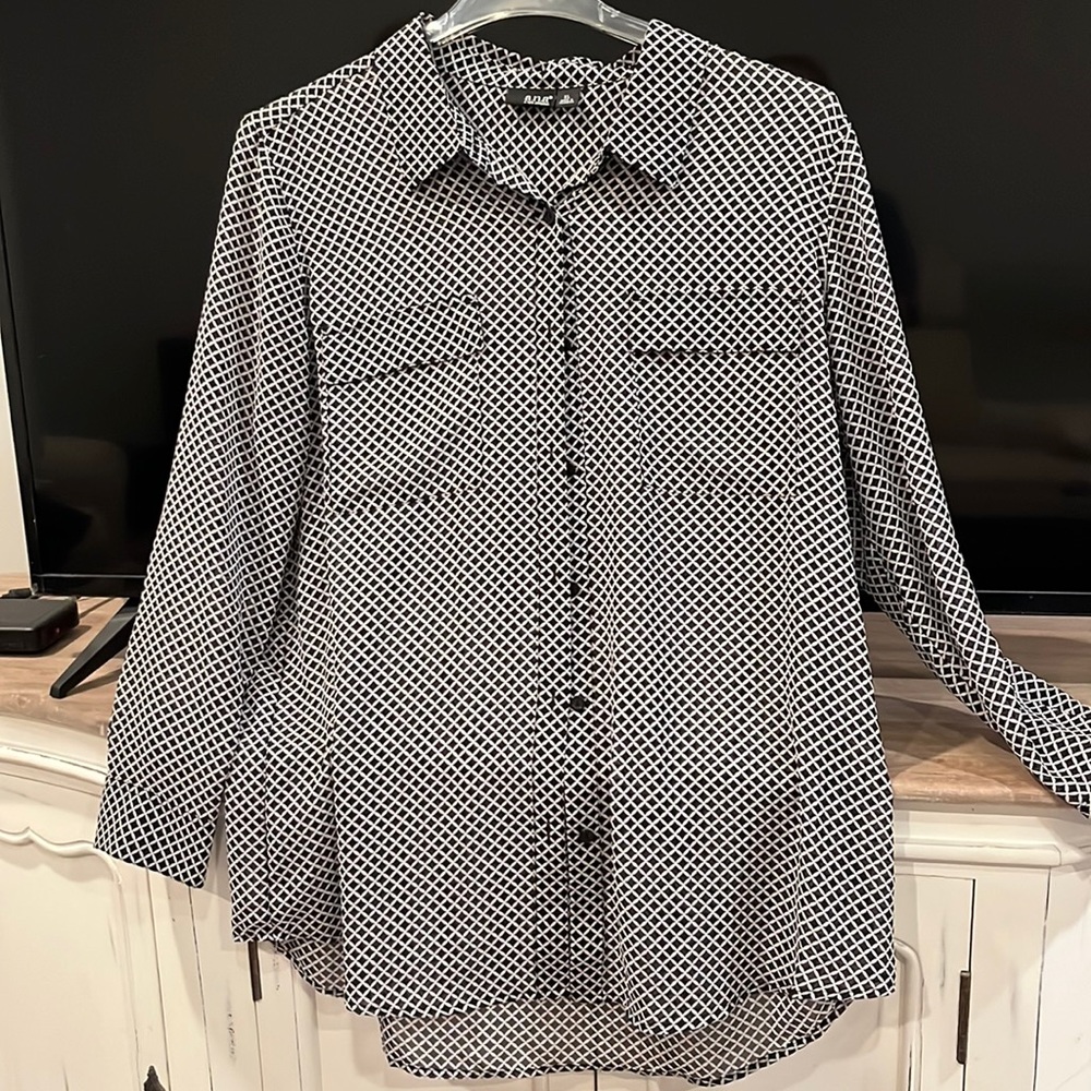 a.n.a sheer long-sleeve button down geometric pattern blouse
